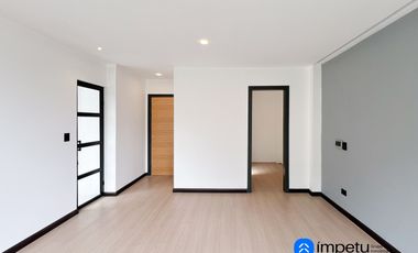En venta casa a estrenar de dos plantas más subsuelo y terraza