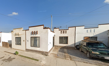 CASA EN VENTA EN EL FRACCIONAMIENTO SANTA SOFIA, TORREON, COAHUILA -SF