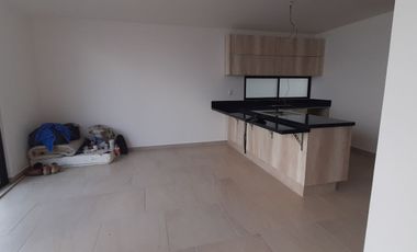 JURIQUILLA CASA EN RENTA