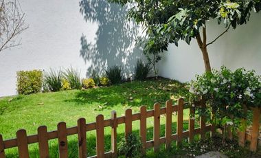 JURIQUILLA CASA EN RENTA