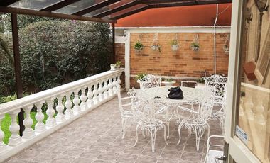 VENTA DE CASA EN OLIVAR DE LOS PADRES
