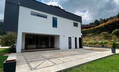 48154 Casa en venta en el sector Don Diego, El Retiro