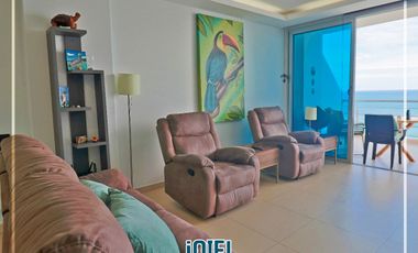 En venta: Dpto. en primera línea al Mar, Edificio Las Olas, Manta