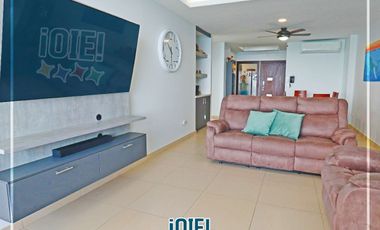 En venta: Dpto. en primera línea al Mar, Edificio Las Olas, Manta