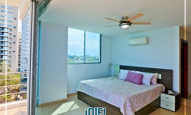 En venta: Dpto. en primera línea al Mar, Edificio Las Olas, Manta
