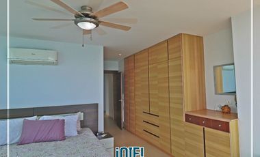 En venta: Dpto. en primera línea al Mar, Edificio Las Olas, Manta