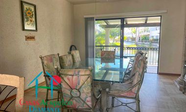 Casa en venta con terraza y vista a las áreas comunes