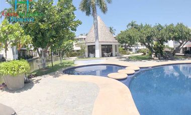 Casa en venta con terraza y vista a las áreas comunes