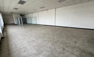 local comercia de venta en portoviejo zona centro YT