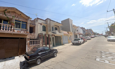 VENDO CASA EN CIUDAD DEL SOL, LA PIEDAD-MICH