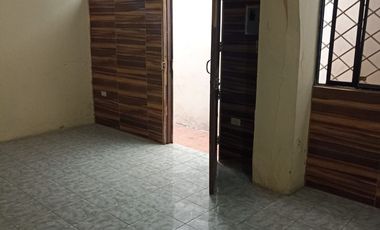 Alquilo Suite con dormitorio doble Cdla Kennedy norte Guayaquil
