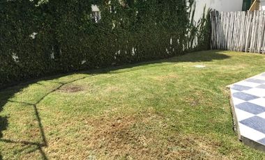 Vendo casa en el sector La Floresta.