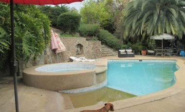 HERMOSA PARCELA CON CASA Y ABUNDANTE VEGETACIÓN NATIVA