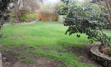 HERMOSA PARCELA CON CASA Y ABUNDANTE VEGETACIÓN NATIVA