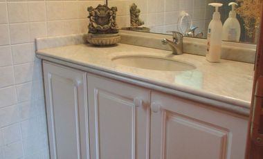 HERMOSA PARCELA CON CASA Y ABUNDANTE VEGETACIÓN NATIVA