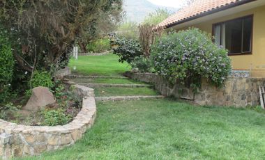 HERMOSA PARCELA CON CASA Y ABUNDANTE VEGETACIÓN NATIVA