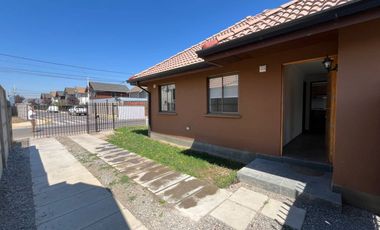 SE ARRIENDA EXCELENTE CASA EN PARQUE SAN VALENTIN