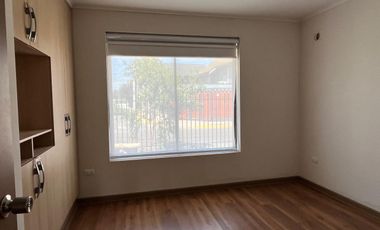 SE ARRIENDA EXCELENTE CASA EN PARQUE SAN VALENTIN