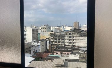 Alquilo oficina/bodega comercial en La Bahia Edificio Comercial El Dorado, centro de Guayaquil.