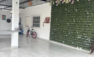 CASA EN VENTA EN PORTOVIEJO LOS JAZMINES ¡OPORTUNIDAD!