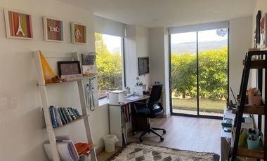 ¡Vive la experiencia única de una moderna casa campestre en Chocontá!