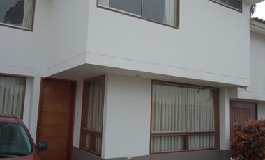Casa de 2 Pisos y Azotea en Urbanización Huachipa Norte Zona Residencial