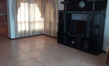 Casa de 2 Pisos y Azotea en Urbanización Huachipa Norte Zona Residencial