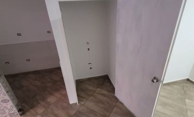 Local en Arriendo en Zona Comercial de El Dorado, Envigado – ¡Ubicación Estratégica!