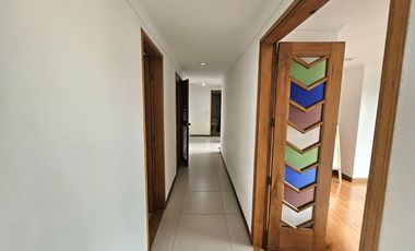 Apartamento grande en arriendo en El Poblado - Cerca a Vizcaya