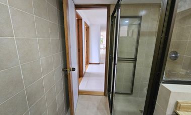 Apartamento grande en arriendo en El Poblado - Cerca a Vizcaya