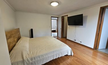 Apartamento grande en arriendo en El Poblado - Cerca a Vizcaya