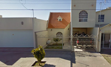HERMOSA CASA EN FLORES DEL TEPEYAC, CHIHUAHUA
