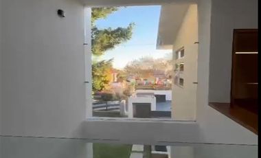 CASA EN VENTA. FRACCIONAMIENTO LOMAS DE COCOYOC. MORELOS