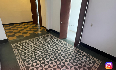 CASA COMERCIAL B. CENTRO