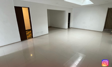 CASA COMERCIAL B. CENTRO