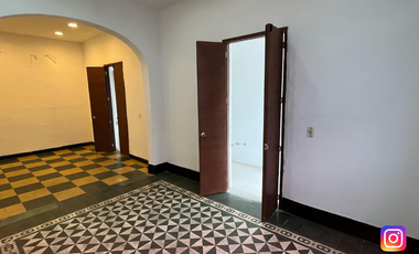 CASA COMERCIAL B. CENTRO