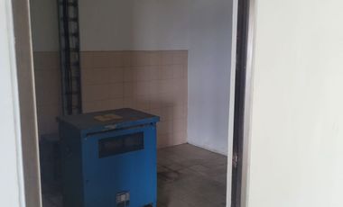 Excelente oficina en arriendo ubicada en Montevideo