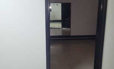 Excelente oficina en arriendo ubicada en Montevideo