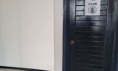 Excelente oficina en arriendo ubicada en Montevideo