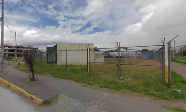 Invierta en el futuro con este TERRENO comercial, en el mejor sector de Quitumbe 2095m2, Quito Ecuador