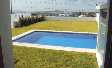Burgos.  Casa en Preventa. Amplio Jardín , Alberca, Vigilancia 24/7