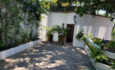 HERMOSA CASA ESTILO BARRAGAN EN PALMIRA