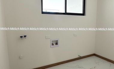 Casa en venta con recámara en planta baja Albaterra $5,700,000