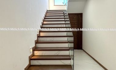 Casa en venta con recámara en planta baja Albaterra $5,700,000