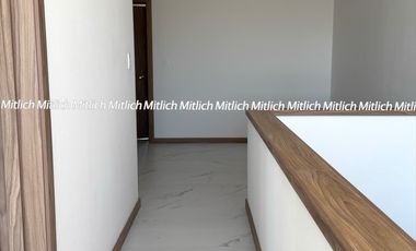 Casa en venta con recámara en planta baja Albaterra $5,700,000
