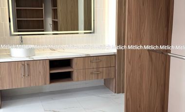 Casa en venta con recámara en planta baja Albaterra $5,700,000