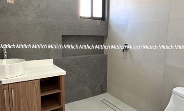 Casa en venta con recámara en planta baja Albaterra $5,700,000