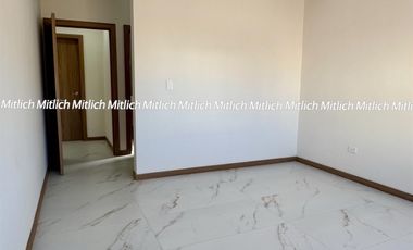 Casa en venta con recámara en planta baja Albaterra $5,700,000