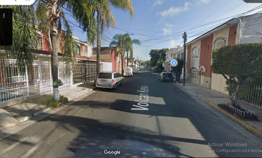 CASA DE OPORTUNIDAD EN VOLCAN KENIA PANORAMICA DE HUENTITAN EN GDL. PRECIO $ 847,757 POR TIEMPO LIMITADO
