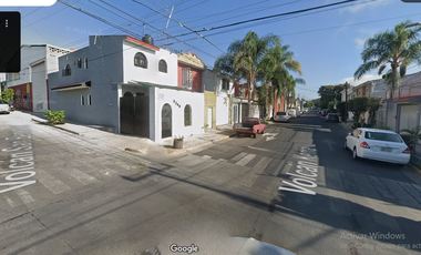 CASA DE OPORTUNIDAD EN VOLCAN KENIA PANORAMICA DE HUENTITAN EN GDL. PRECIO $ 847,757 POR TIEMPO LIMITADO